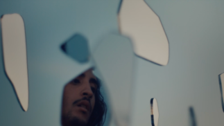 Bleu_Désert Bijoute Production The Hanging Moon