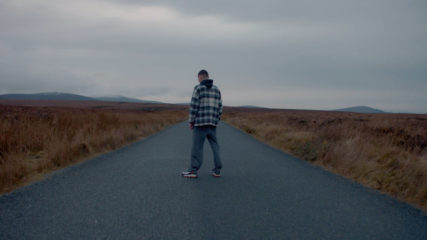 Bleu Désert Clip Musical Bijoute_Production