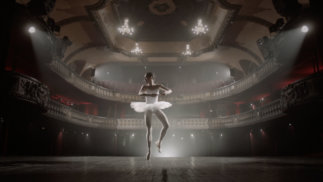 Clément Deneux Bijoute Production danseuse tutu