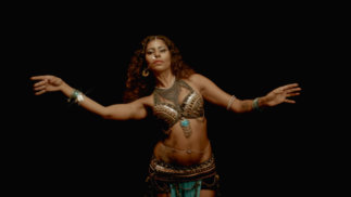 Margot de Kerangat Bijoute Production Refuge danseuse du ventre